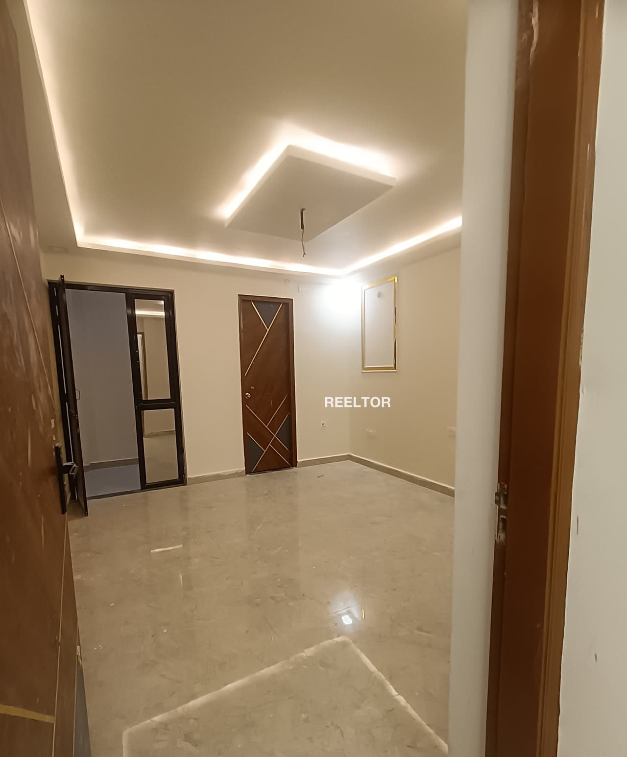 Image of 6 BHK with 2605 sqft Net Area in Nirnay Nagar Sector 1 Pocket 2
