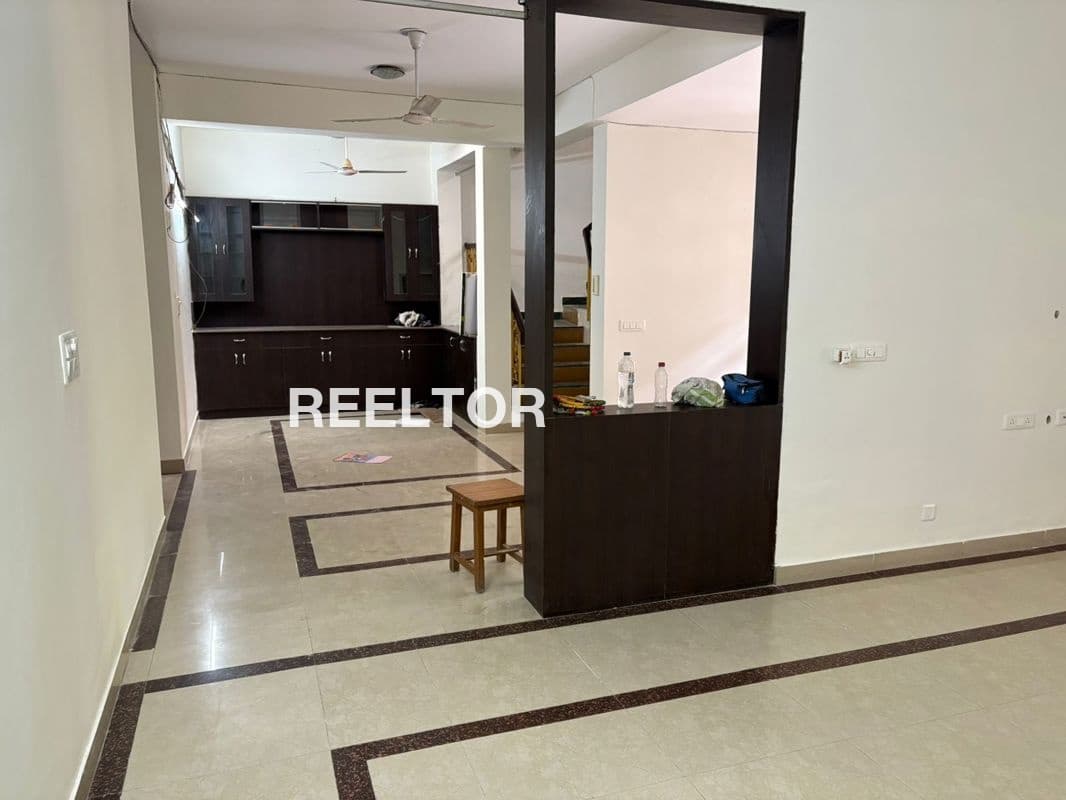 Image of 5 BHK on 5th Floor for Sale in MOGAPPAIR WEST Block 5