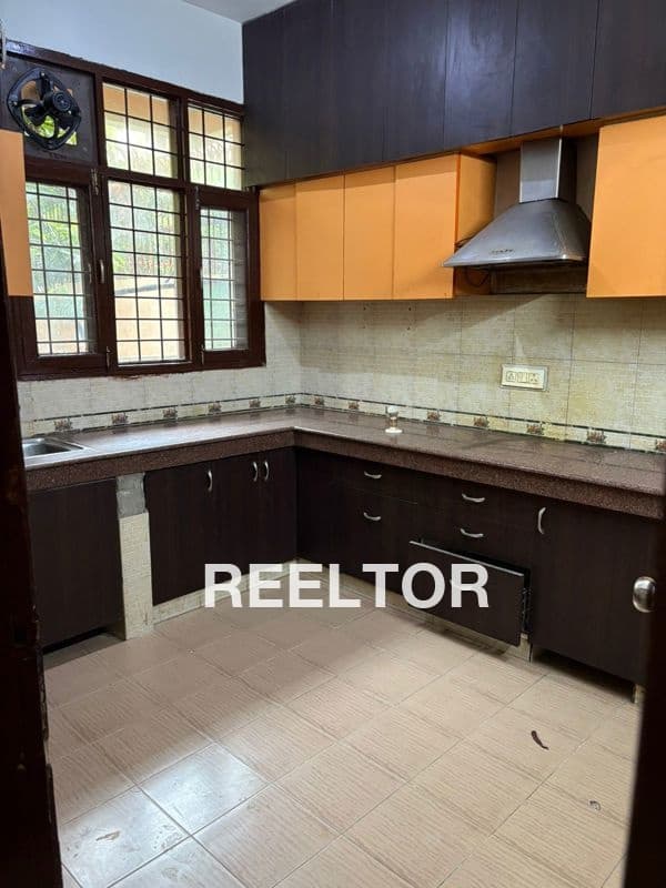 Image of Rental-Yield 8 BHK Villa in Saket Block B,  Delhi