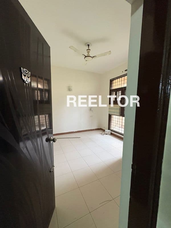Villa For Sale In Ramain Bharthana