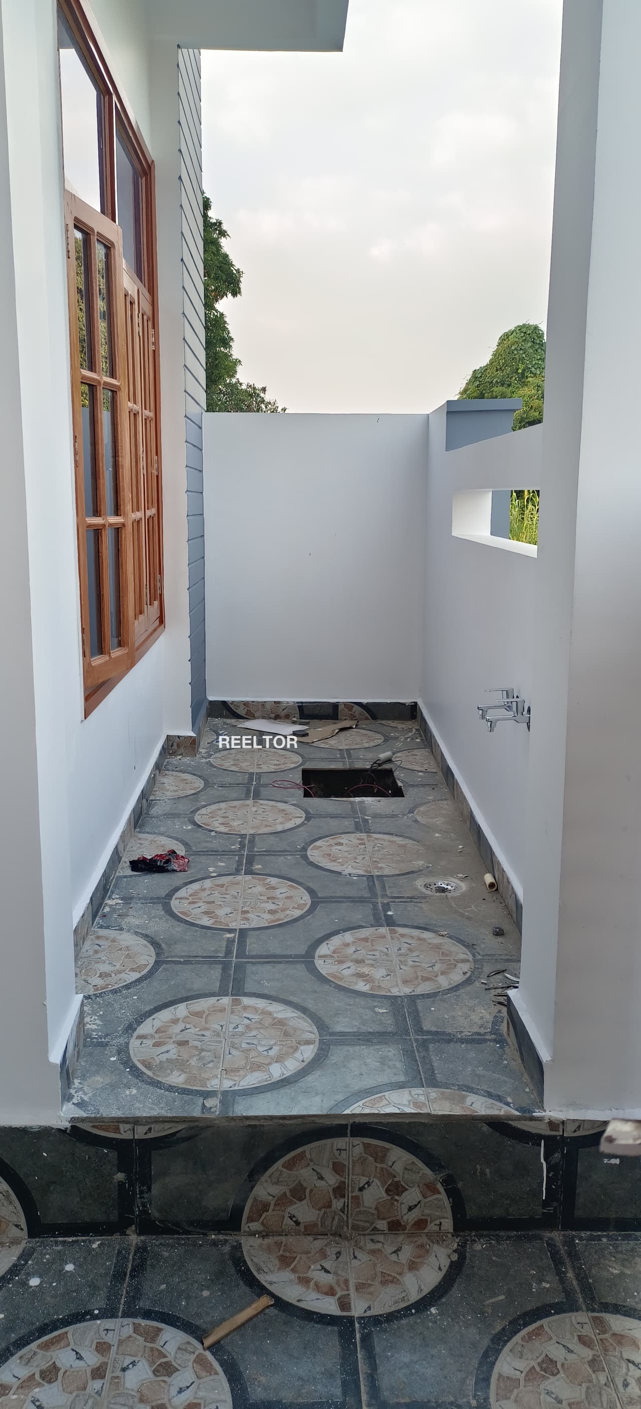 Image of Spacious 4329 sqft Carpet 6 BHK in Vashi Sector 13