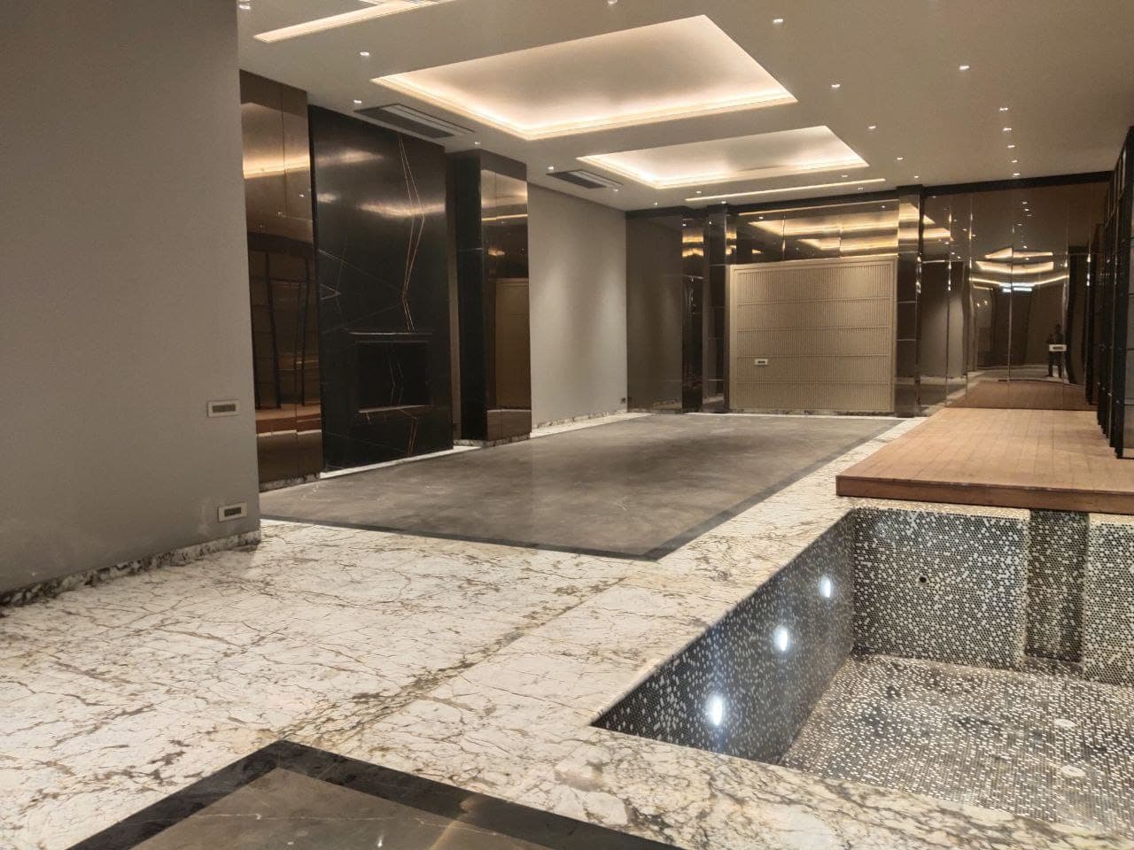 Image of 4500 sqft 7 BHK Villa for Sale in sector 63a