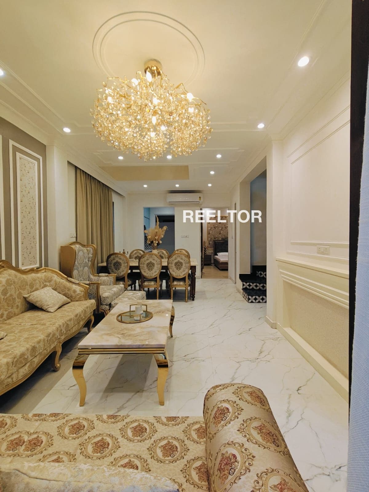 Image of East-Facing 5 BHK Villa for Rent in MAHINDRA WORLD CITY Phase I