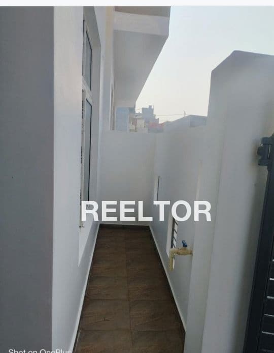 Image of Metro Nearby 7 BHK Villa for Rent in Nirnay Nagar Sector 5 Part 2