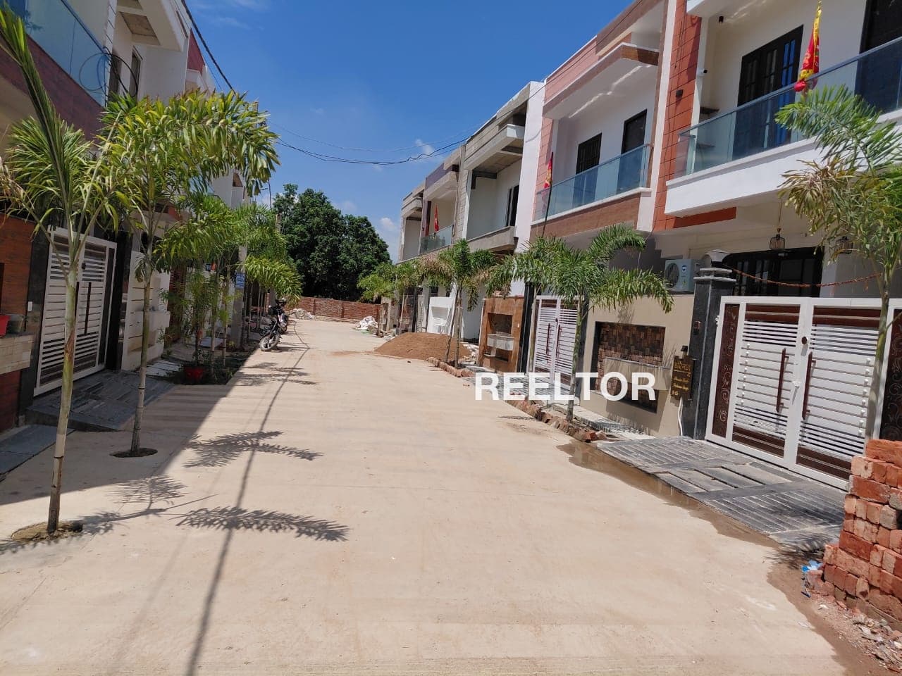 Shop For Sale In Chaloda Dholka