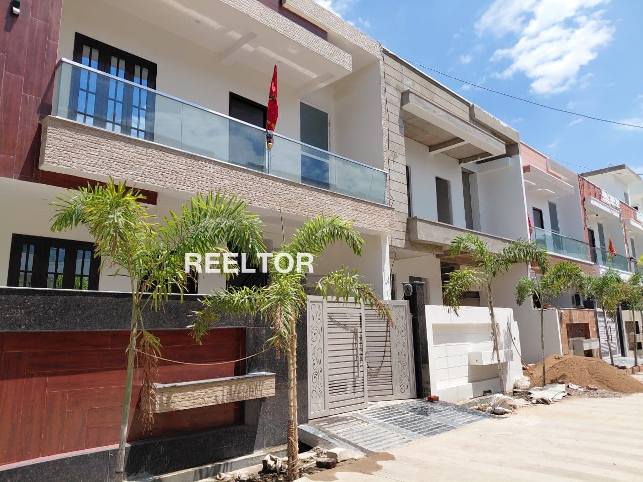 Image of Reasonably Priced 6 BHK Villa in Saket Block D