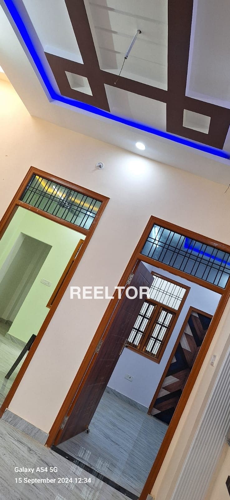 Image of Upscale 6 BHK Villa for Sale in Ajairajpura