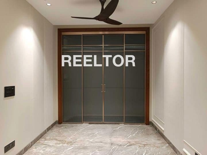 Image of No Brokerage 8 BHK Villa in Sector 43, Chandigarh