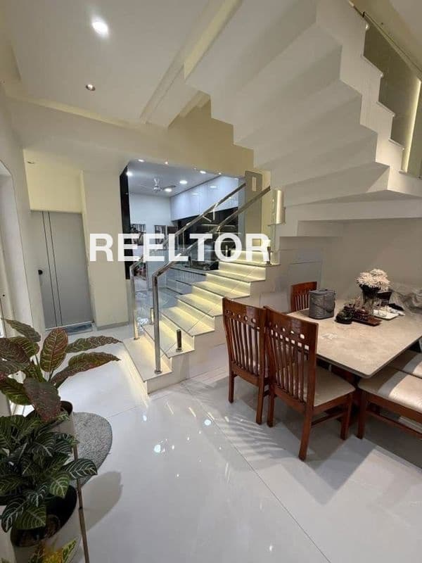 Image of Fully Ventilated 5 BHK Villa in Sector Ecotech 1