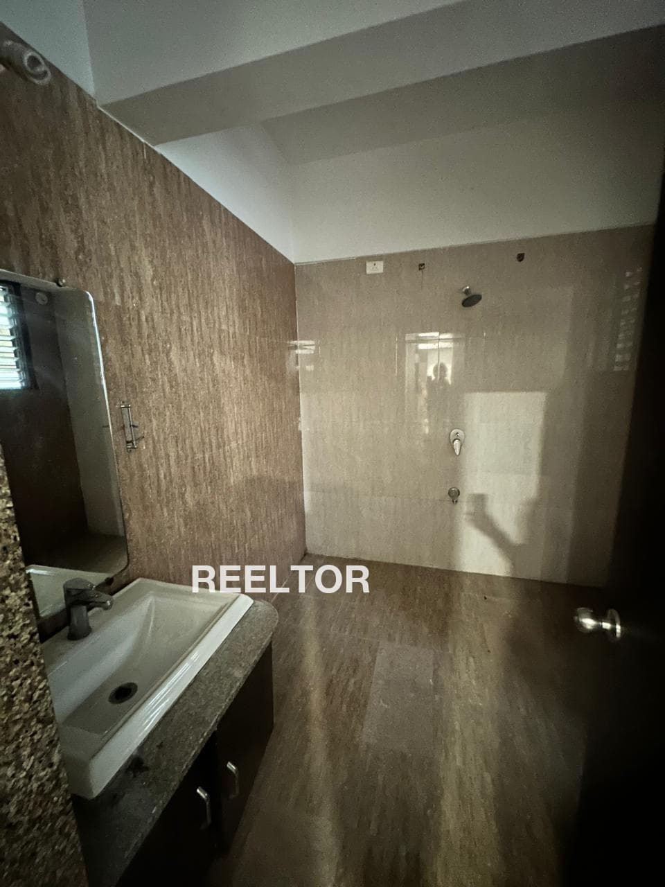 Image of Metro Nearby 6 BHK Villa for Rent in Sector 91