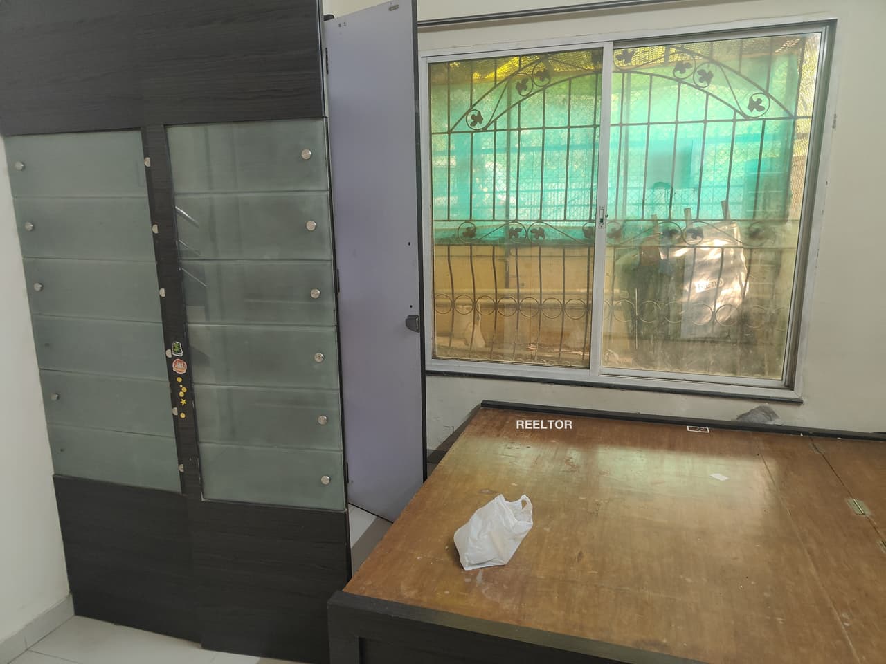 Image of Upscale 5 BHK Villa for Rent in Saket Nagar Sector 4B