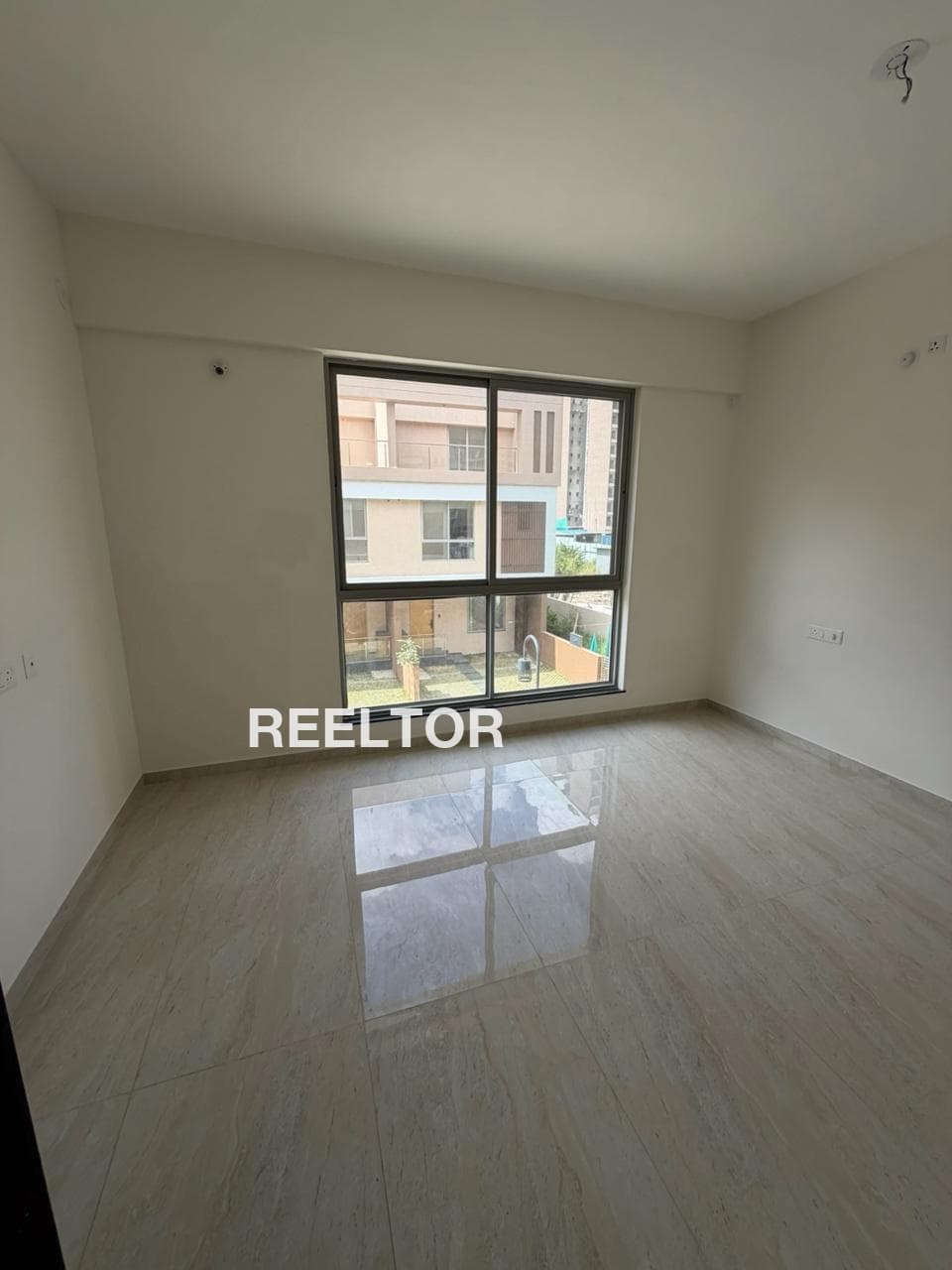 Find 1 Bhk In Anand Vihar For Rent Goverdhan Tower Anand Vihar