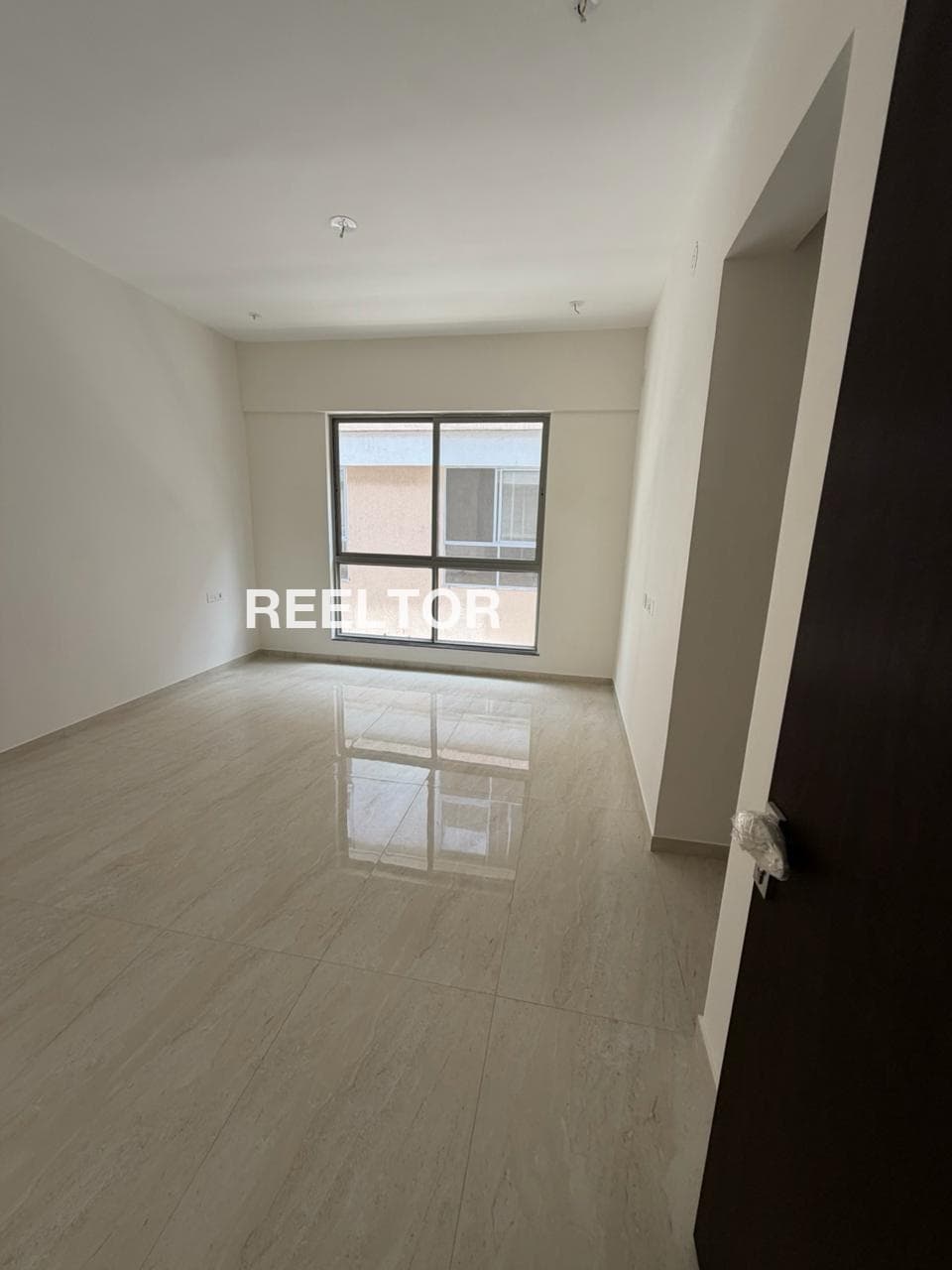 Image of Ready to Move 5 BHK Villa for Rent in Sector 21D