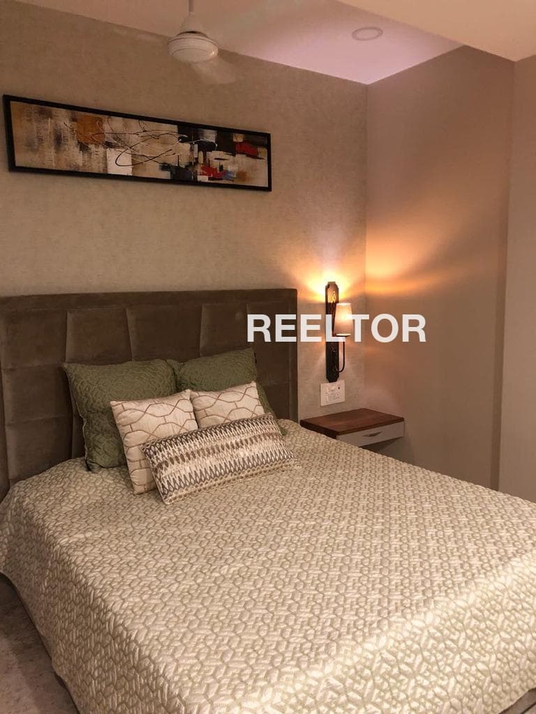 Image of 8 BHK 1st Floor Villa for Rent in Gandhinagar Sector 25