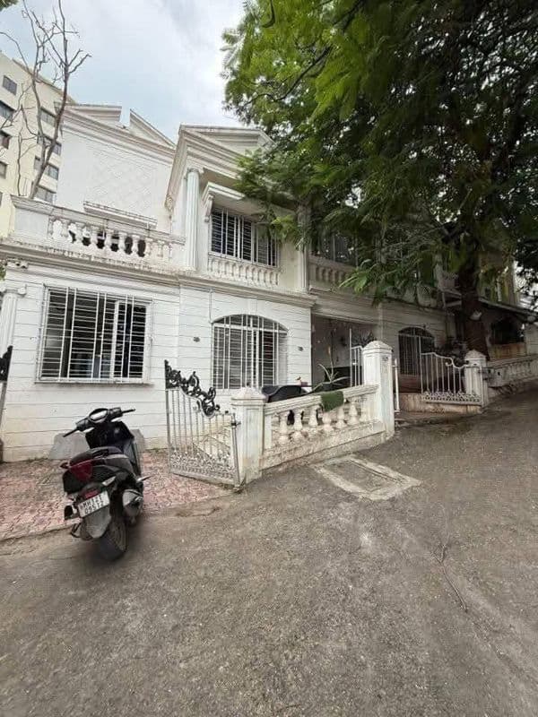 Image of For Rent: 7 BHK Villa in Kolar Road Block 1