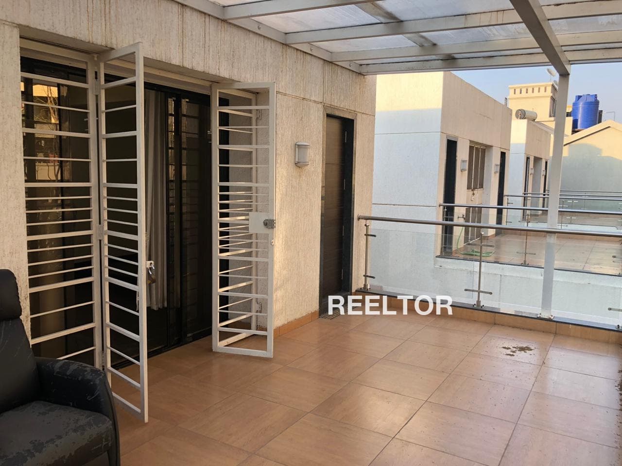 Image of Metro Nearby 8 BHK Villa for Sale in Gandhinagar Sector 6B