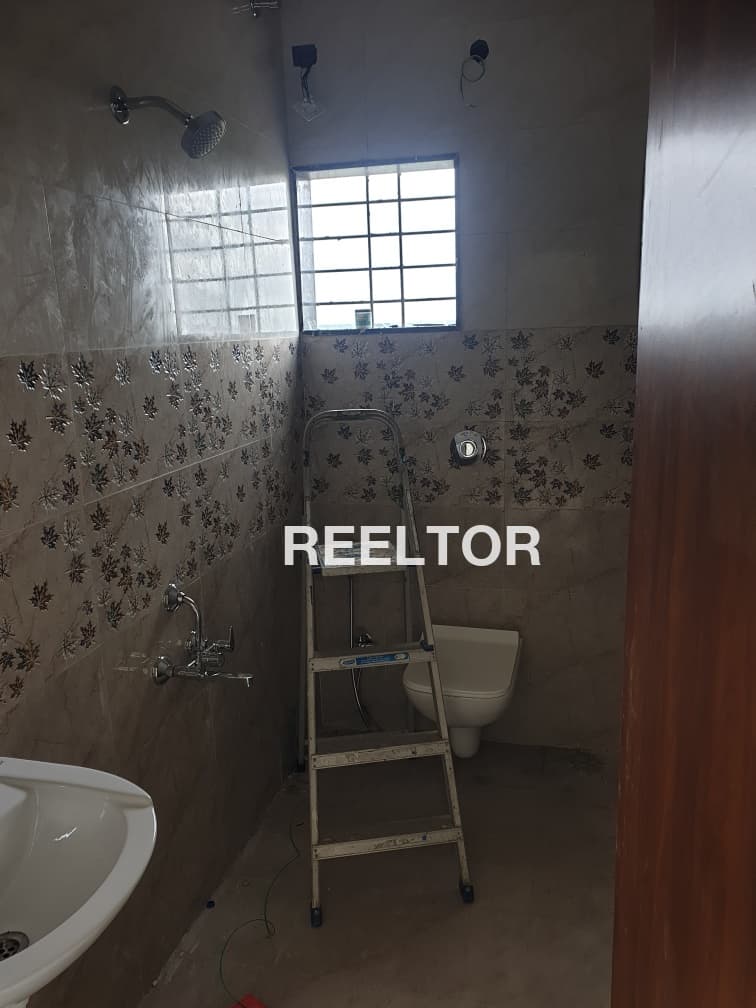 Image of 5 BHK with 2104 sqft Net Area in maruti kunj road