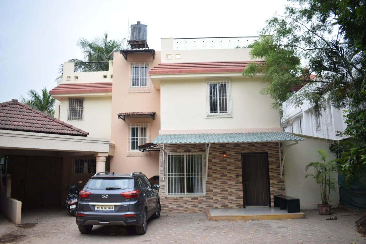 Image of Metro Nearby 8 BHK Villa for Rent in Kolar Road Block 2