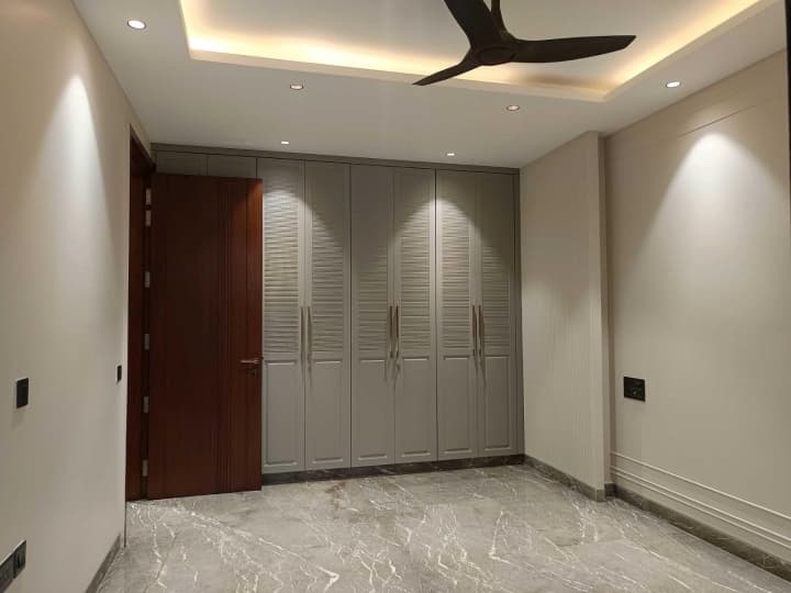 Image of Charming 7 BHK Villa for Sale in Dhoom Manikpur