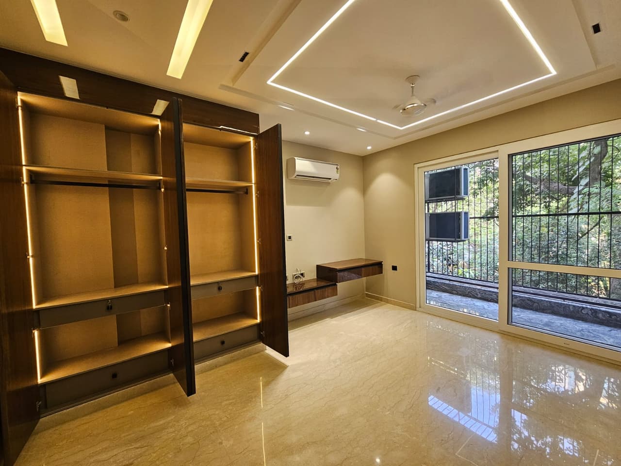 Builder Floor For Sale In Pasan