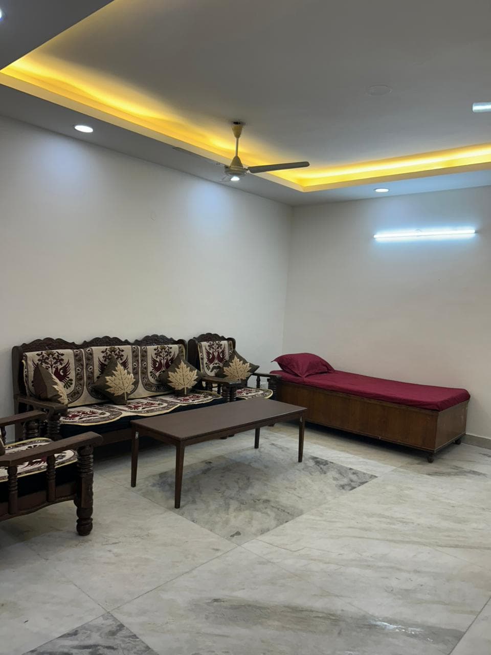 Builder Floor For Sale In Preet Vihar Delhi East