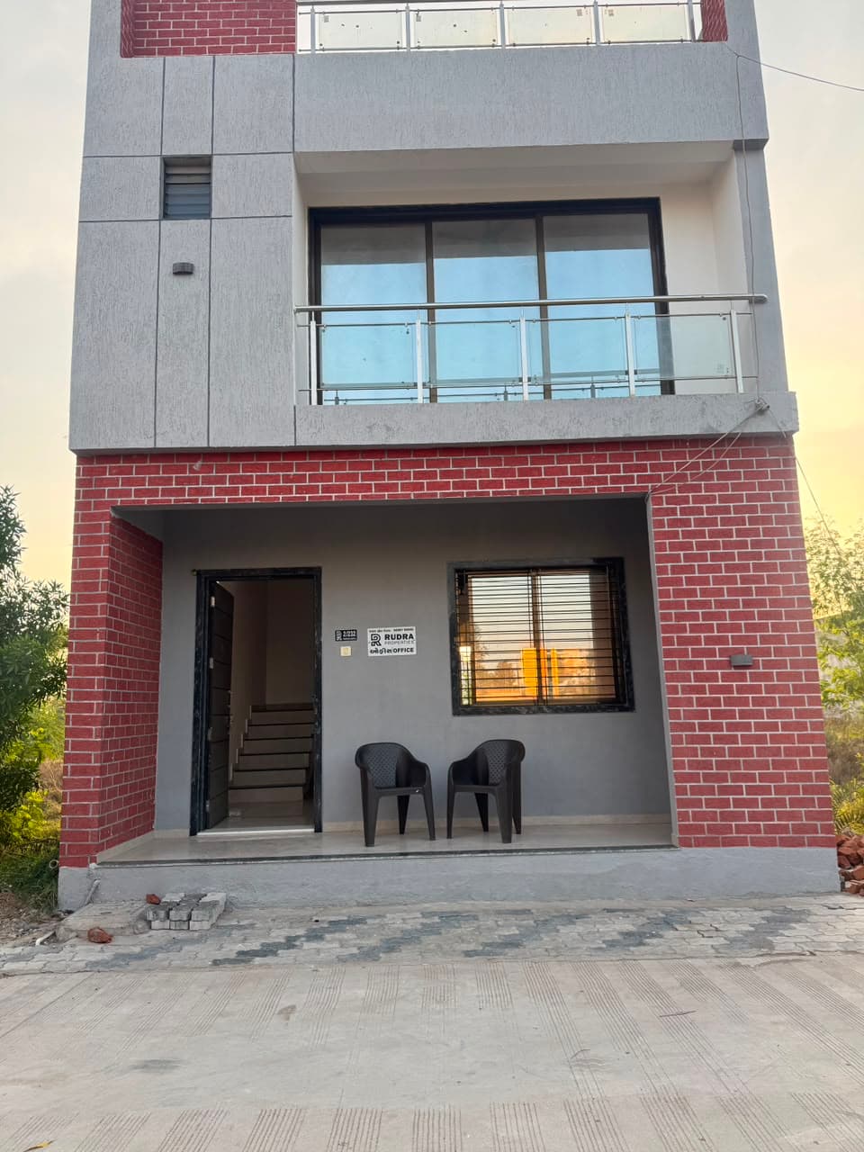 Builder Floor For Sale In Surat