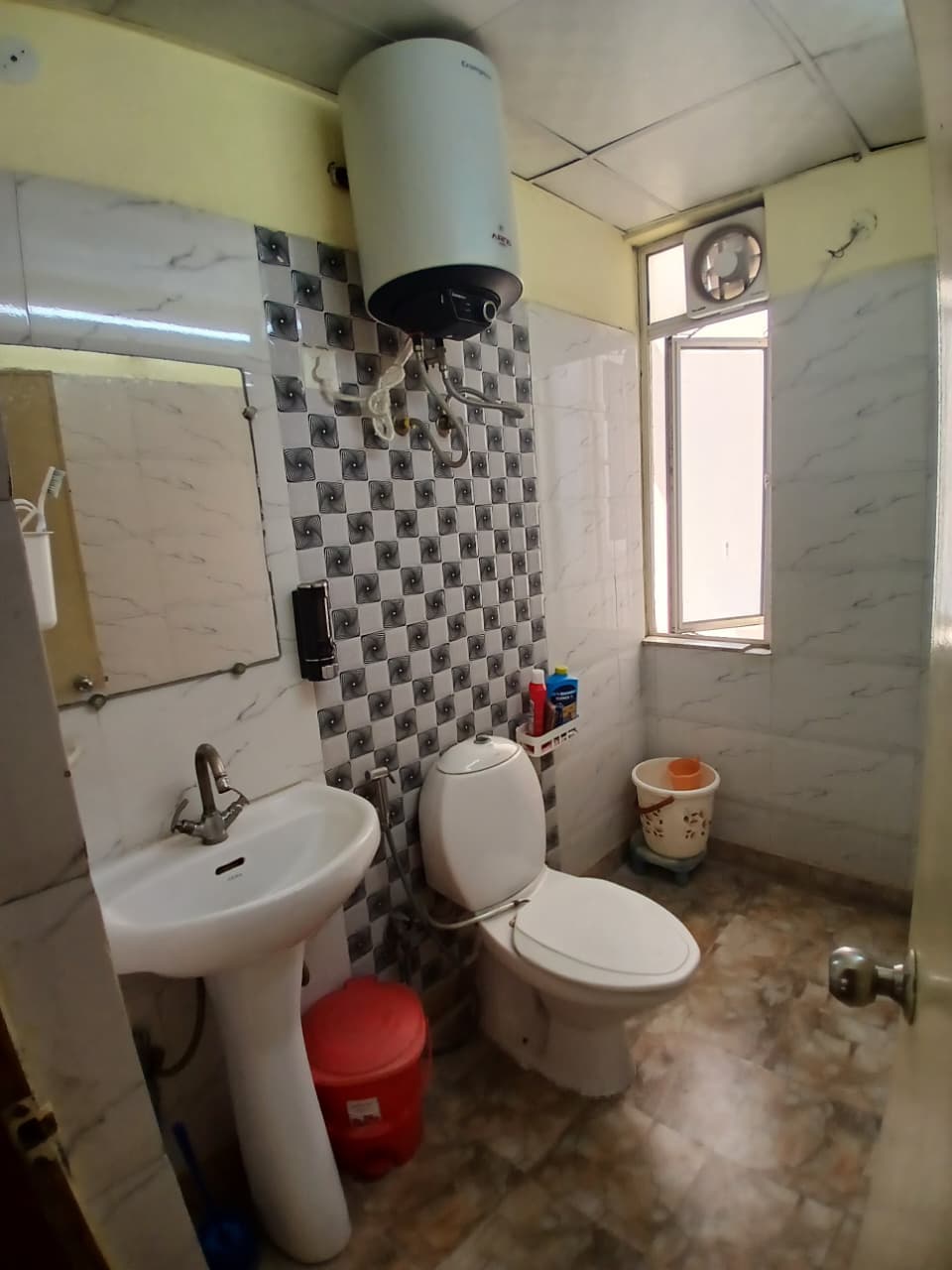 Flat For Sale In Kanchpuram Colony Sikandrabad