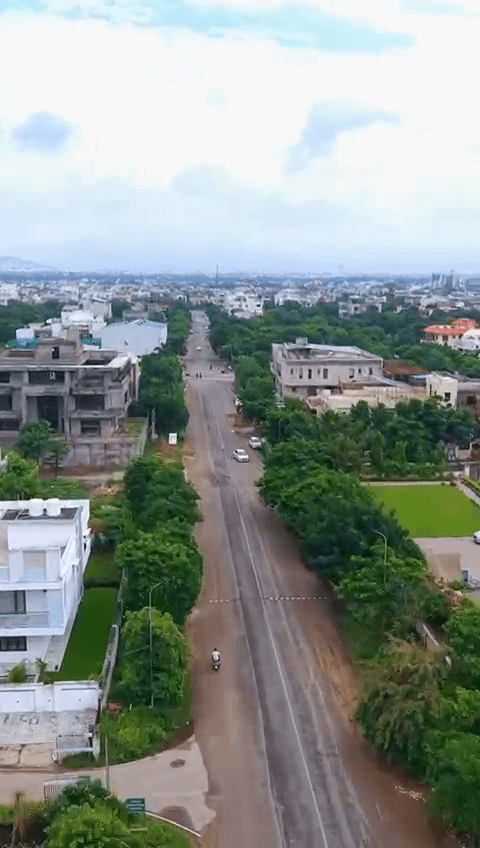 Flat For Rent In Chandrabhanpura Mauzamabad