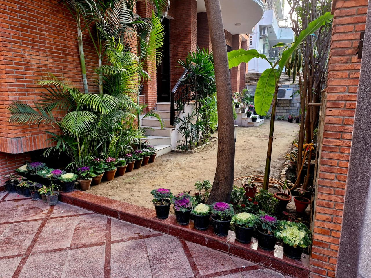 Villa For Sale In Surban Agglomerationr