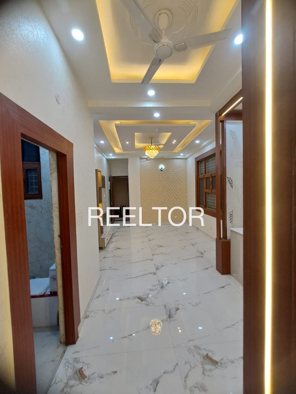 Shop For Sale In Lantar Jakhani Dhar