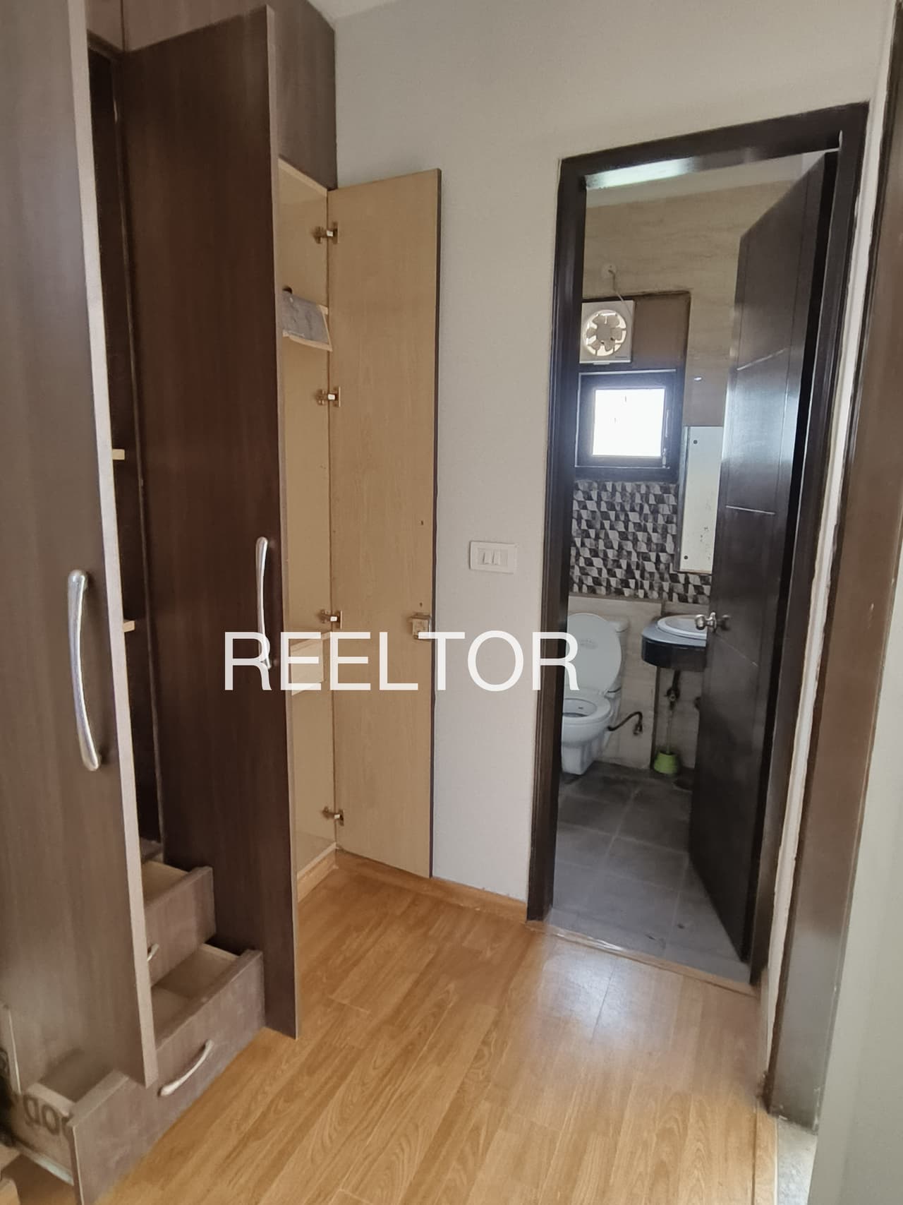 2 Bhk House For Rent In Dispur Assam