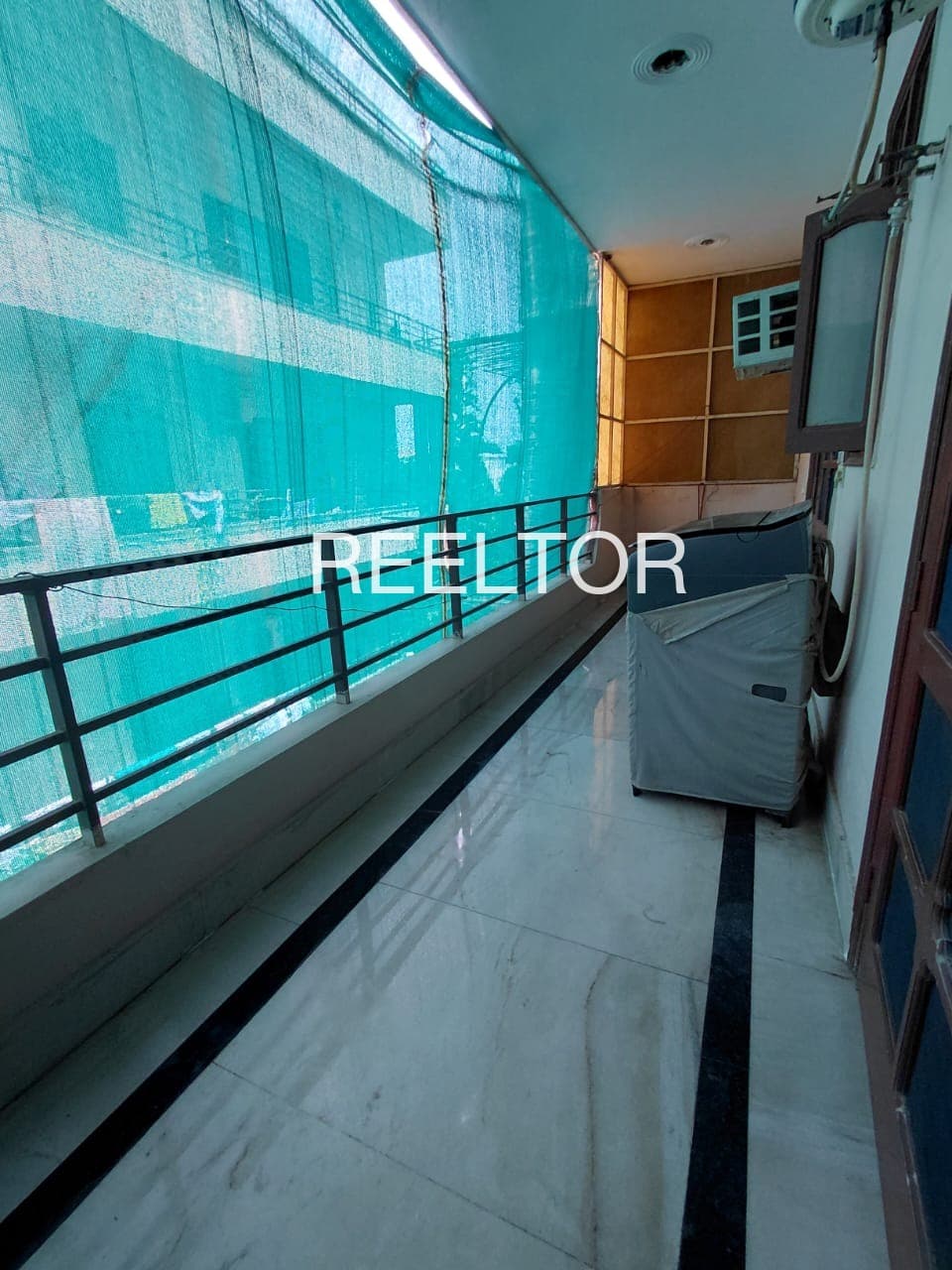 Builder Floor For Rent In Limbdi