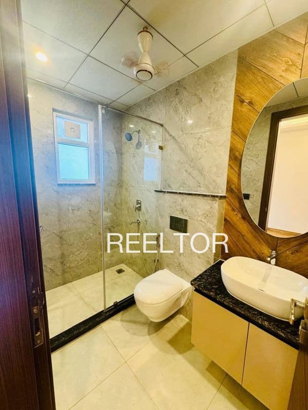 Available 2 Bhk In Garhmari New Colony Raha