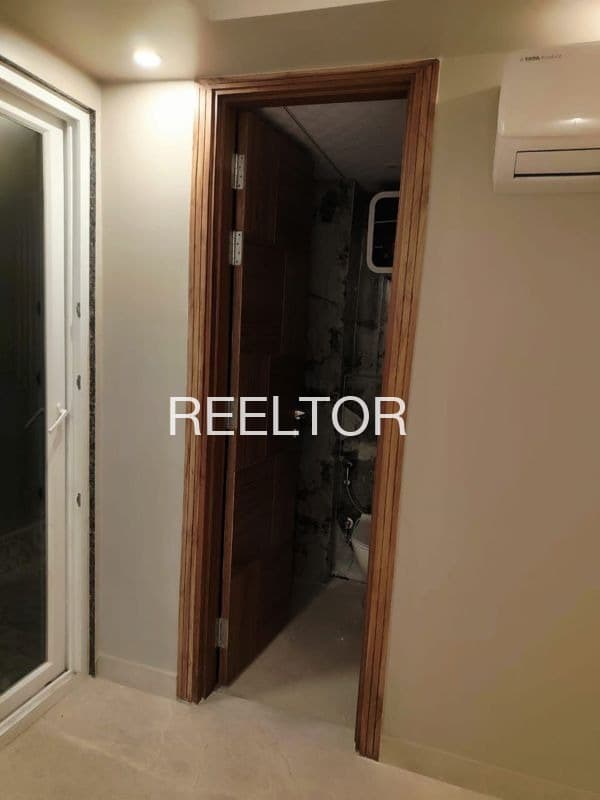 Available 2 Bhk In Katihar Bihar