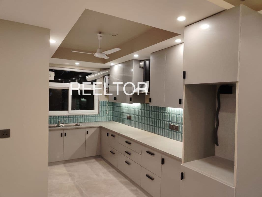 Available 4 Bhk In Nagwas Doda