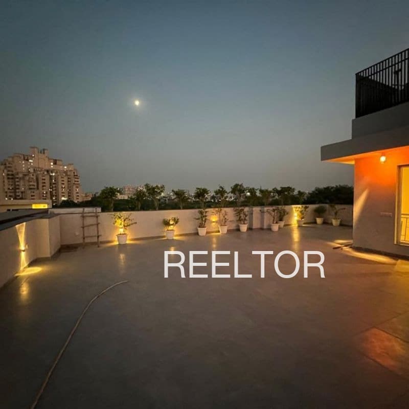 Shop For Sale In Dingdingi Kullu