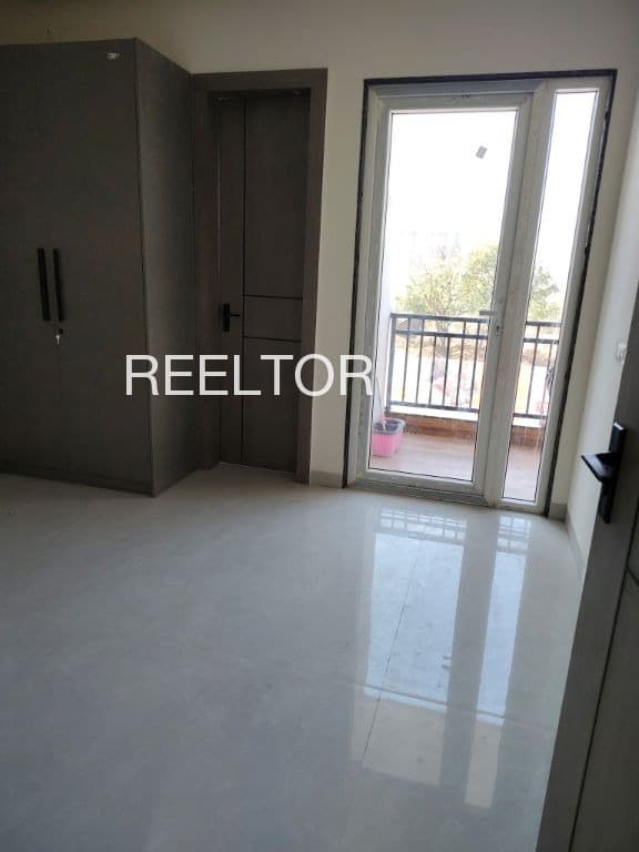 Buy 2 Bhk In Todapur Delhi Cantonment