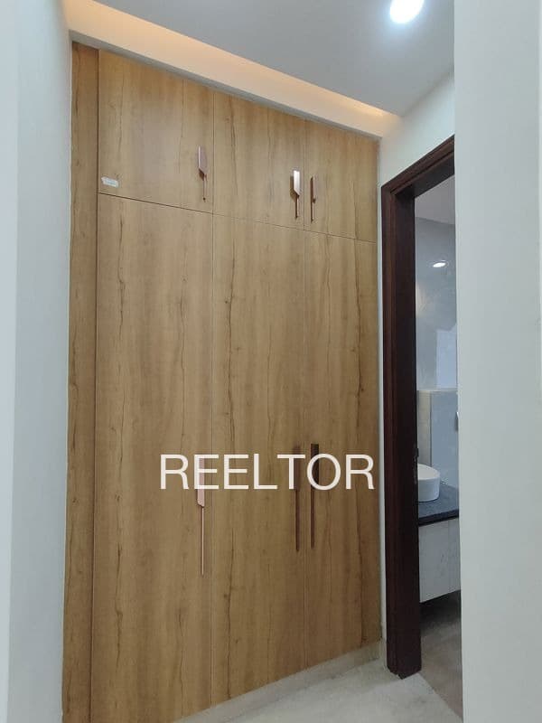 Shop For Rent In Khurmabad Lateri