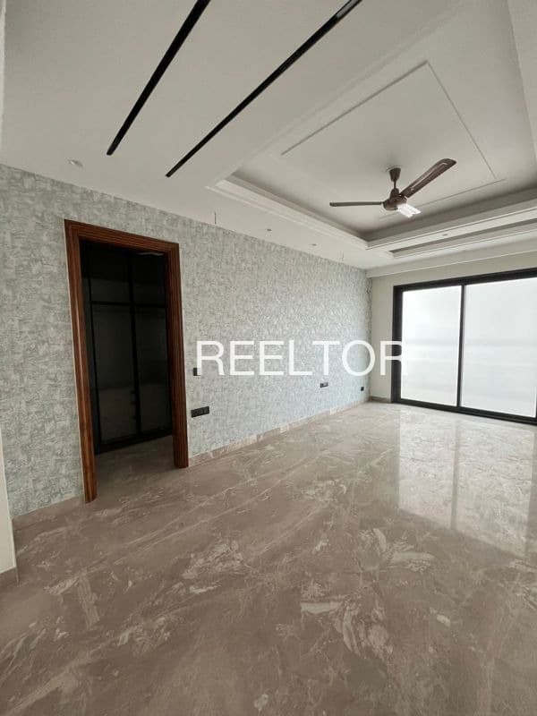 Available 4 Bhk In Sirak Doda