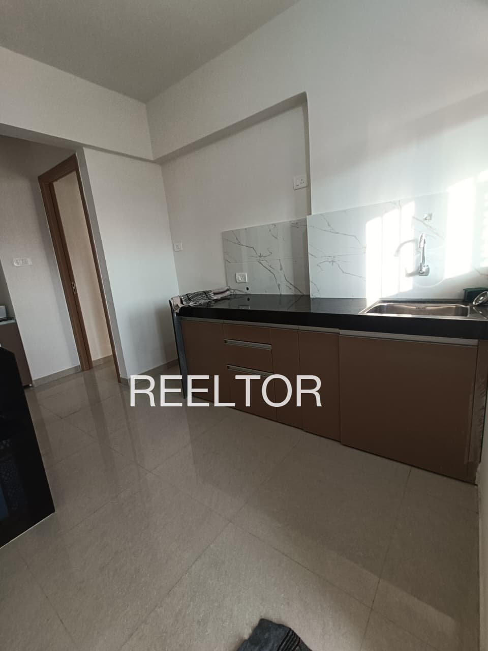 Buy 4 Bhk In Tower H Kirti Nagar