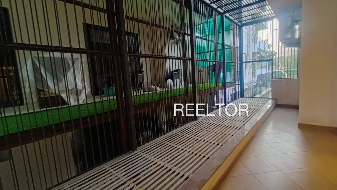 1 Bhk For Sale In Yahiyaganj Lucknow