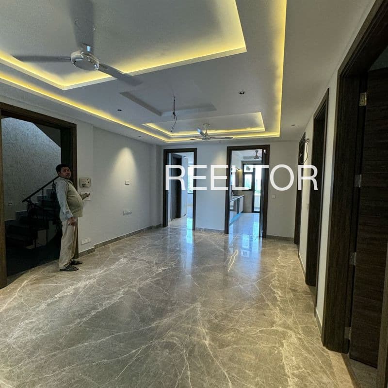 Available 4 Bhk In Royal Garden Residency Bhiwandi