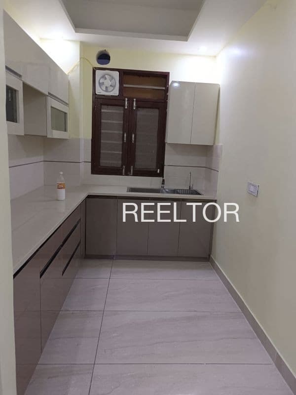 Shop For Rent In Manningal Thodi Colony Ottappalam