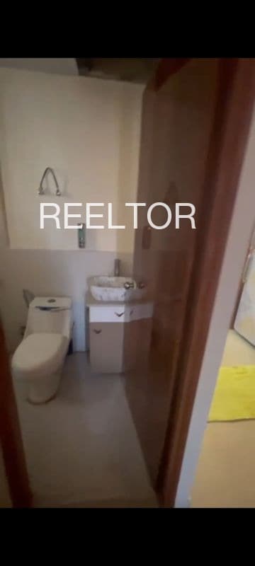 Shop For Rent In Nehru Nagar Defence Colony