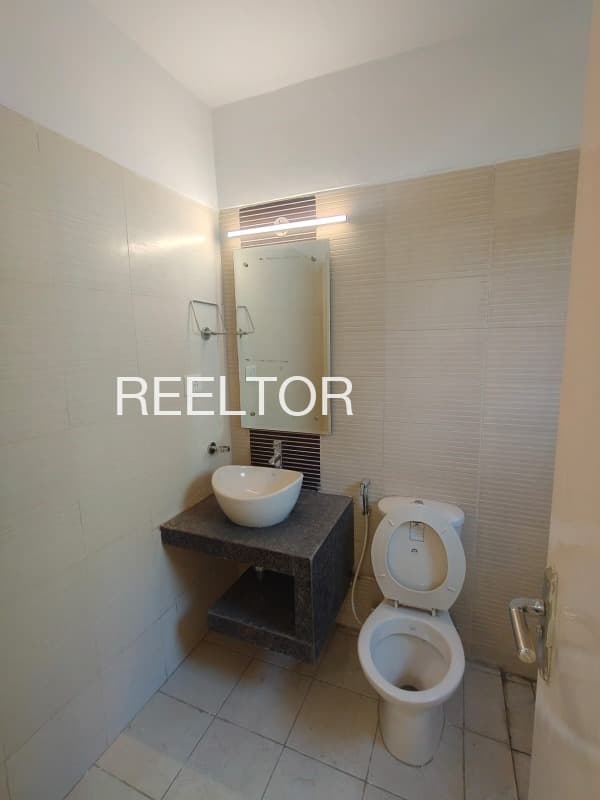 Rent House In Vikhroli East