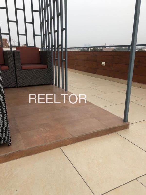 Shop For Rent In Sawatra Mehkar