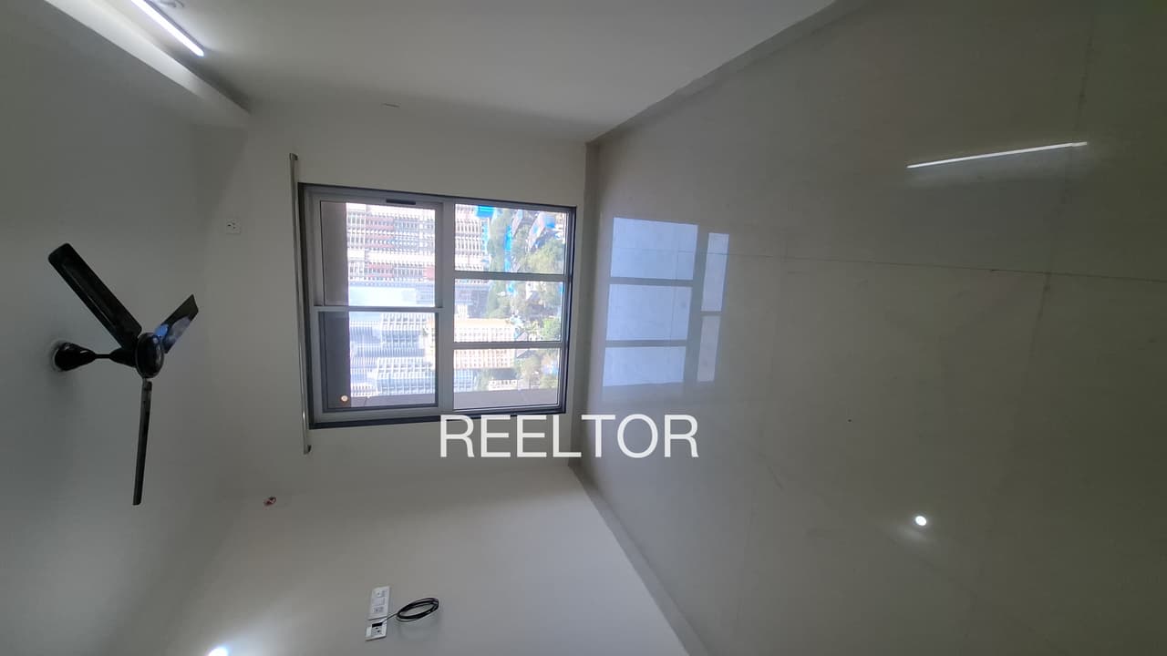 Rent House In Vikhroli East