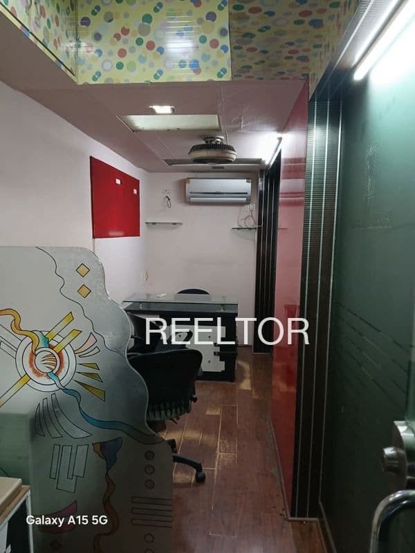 Office Space For Sale In Gandhinagar Maakdon