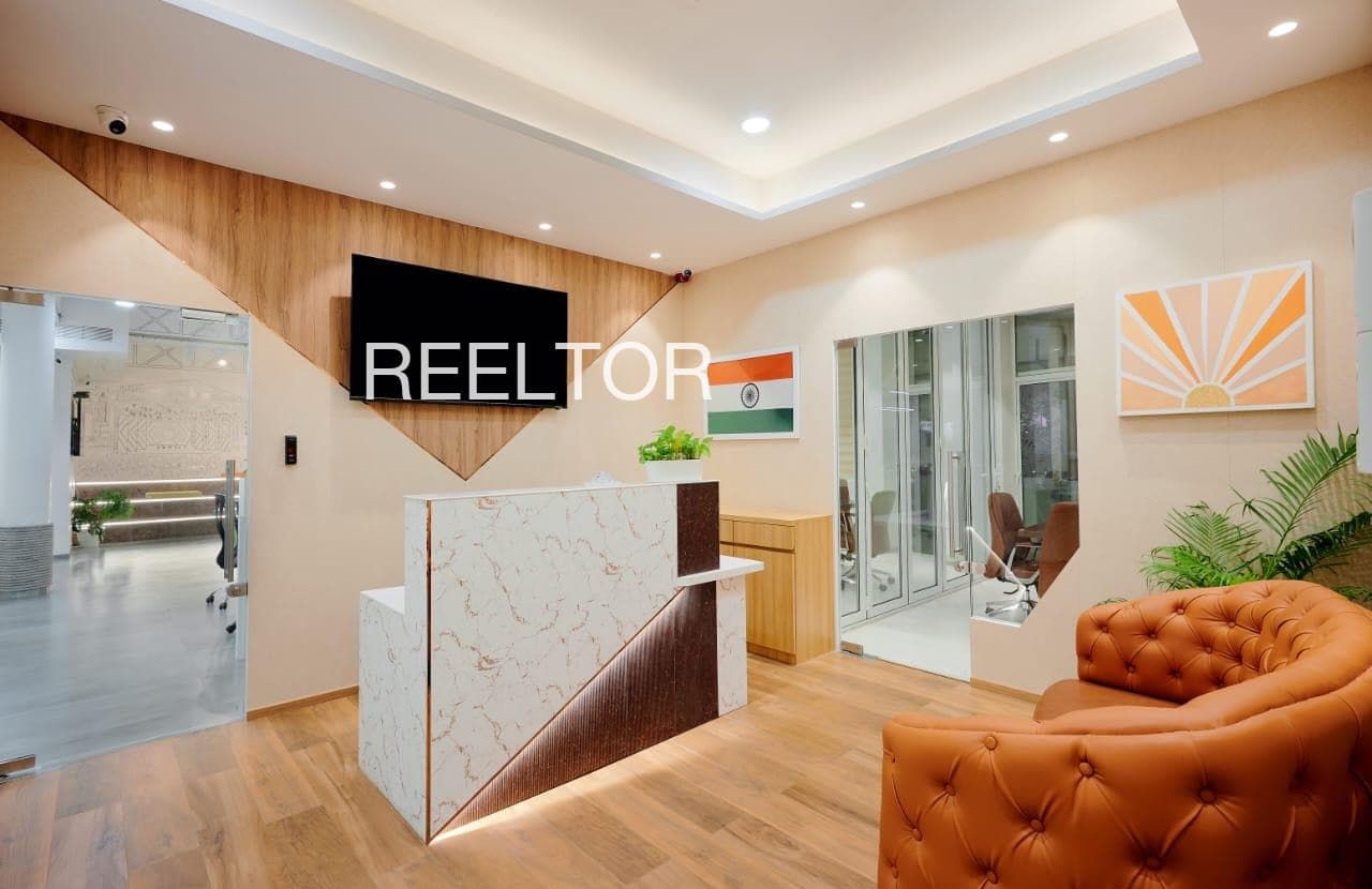 Office Space For Rent In Kozhichitta Colony Vellarikkundu