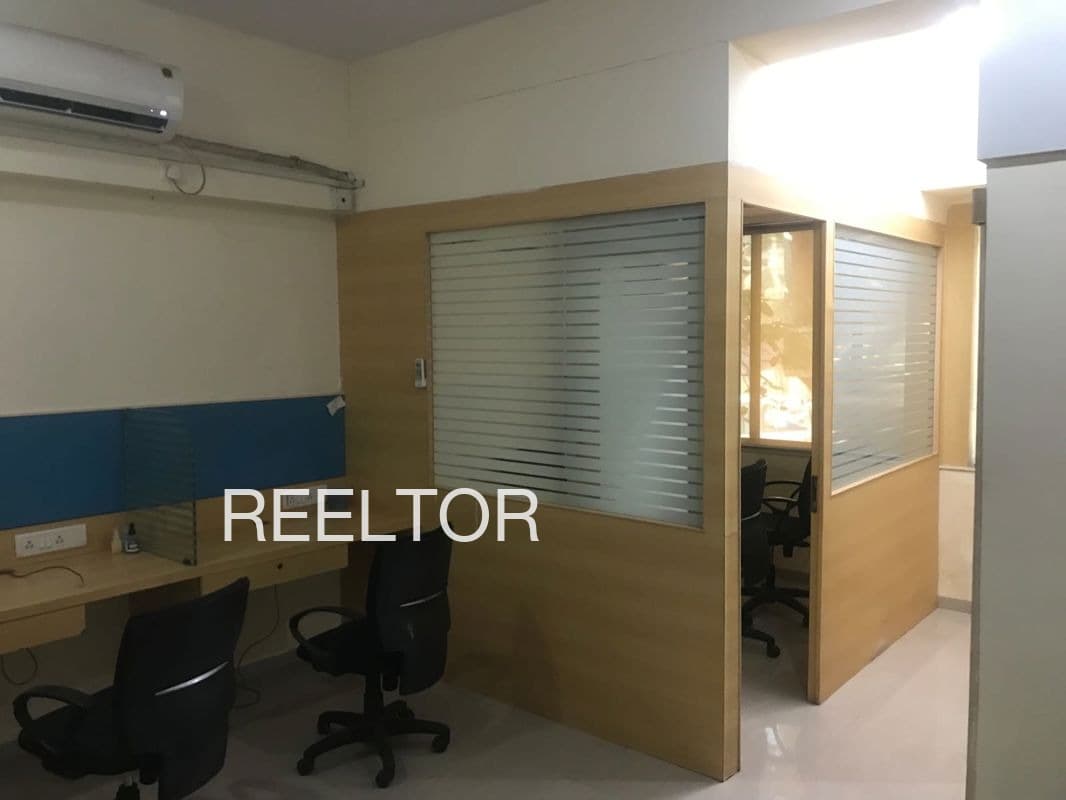 Office Space For Sale In Mukarcha Seoni